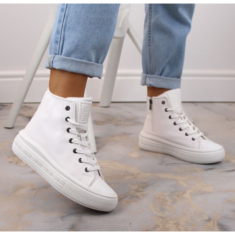 Isolerade sneakers med snörning Big Star W INT1902A vit 2