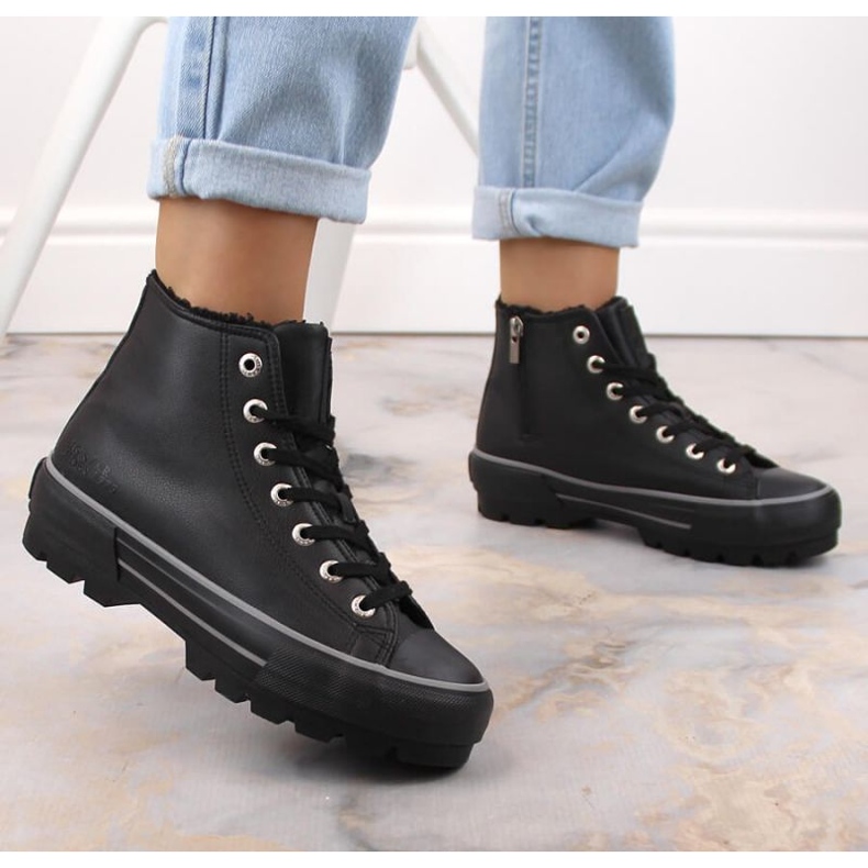 Sneakers isolerade på plattformen Big Star W INT1903C svart 2