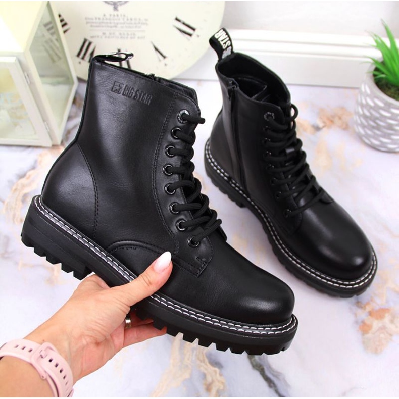 Big Star Shoes W INT1753A svart 1