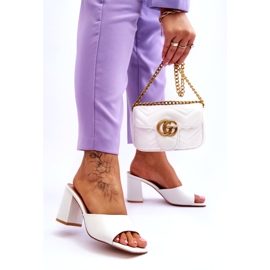 Klassiska tofflor för damer Vita Loara 3