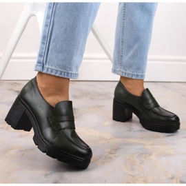 Skor på stolpen Potocki W WOL166B grön 2