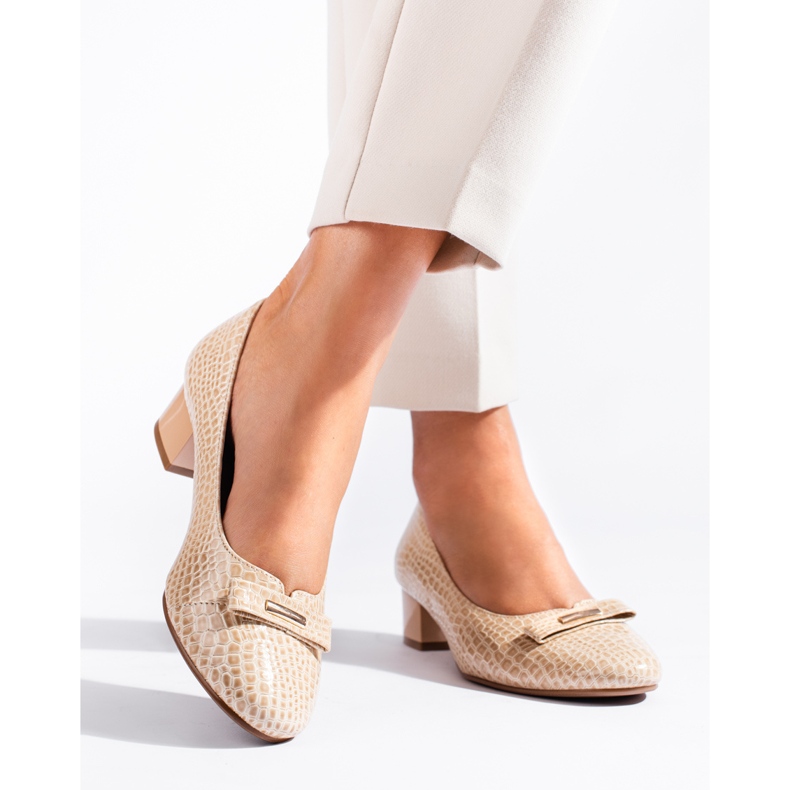 W. Potocki Potocki lågklackade pumps för kvinnor beige 2