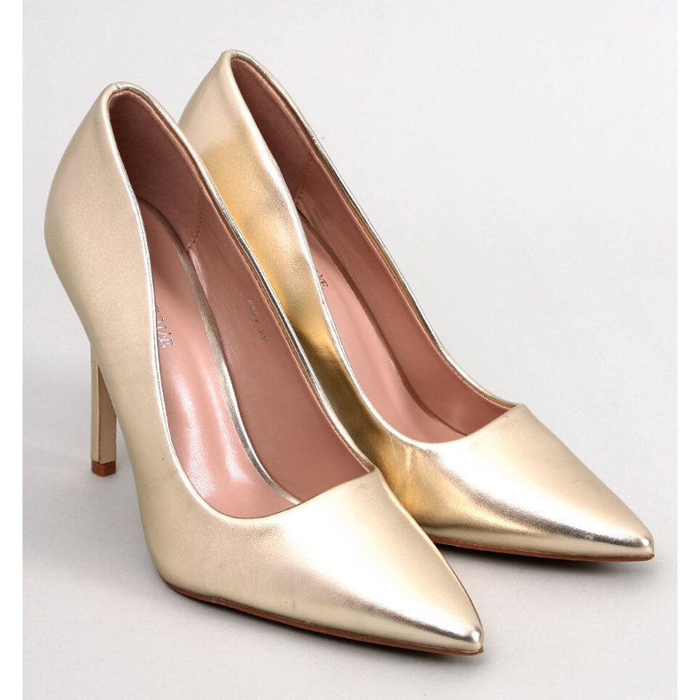 Carra Gold stilettpumps gyllene 1