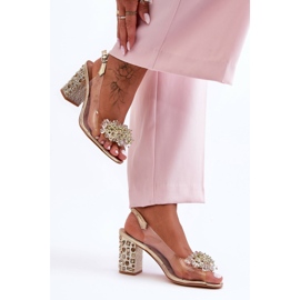 Transparenta snygga guldsandaler på klack S.Barski MR1037-19 gyllene 2