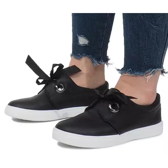 Svarta sneakers med Bows Lou 1