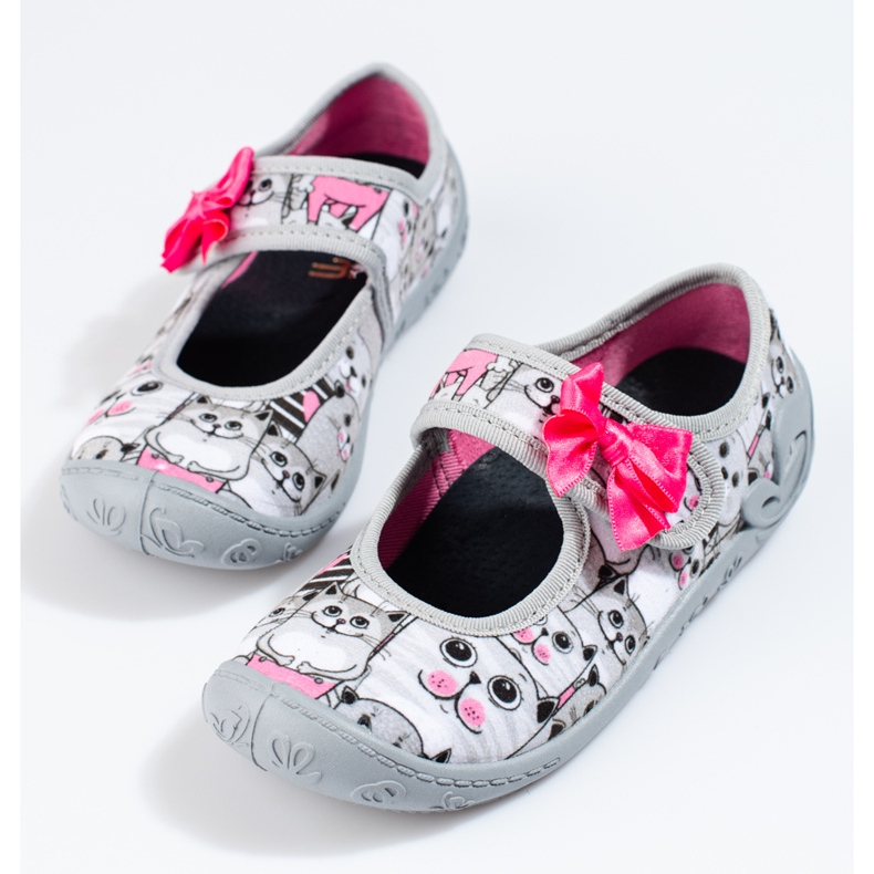 Gråa tofflor för tjejer med en Shelovet-rosett 1