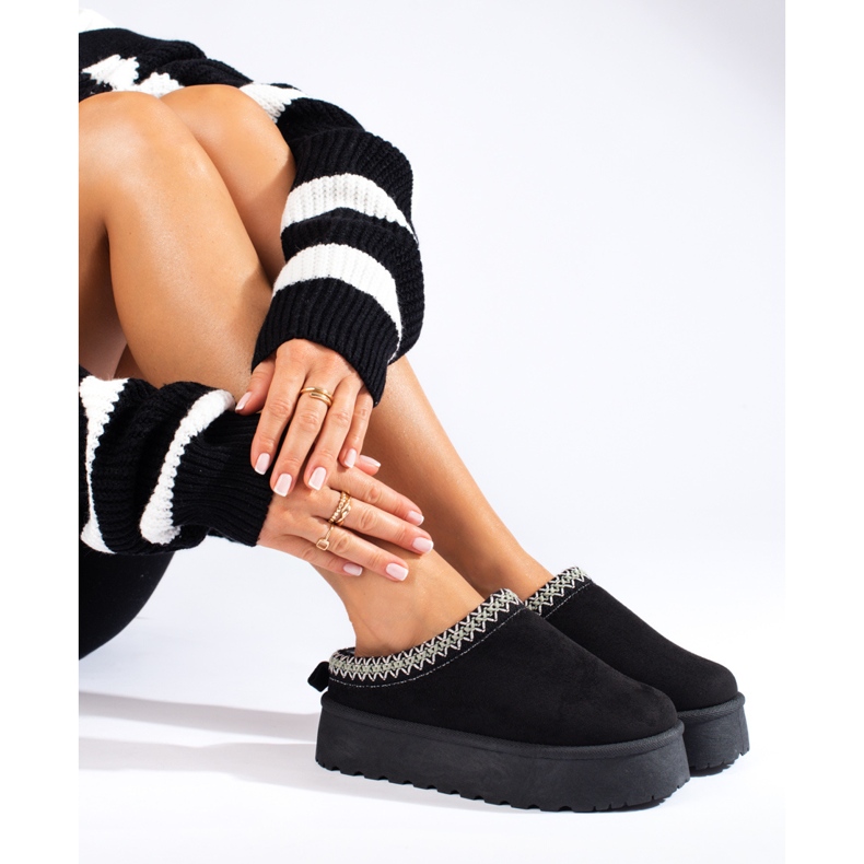 Svarta mockatofflor från Shelovet 1