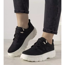 Svarta sportskor med hög Luna -sula 1