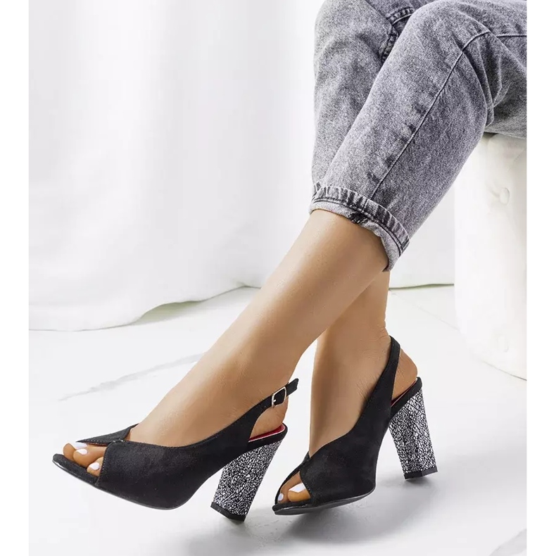 Svarta mockasandaler från Bonnie 2