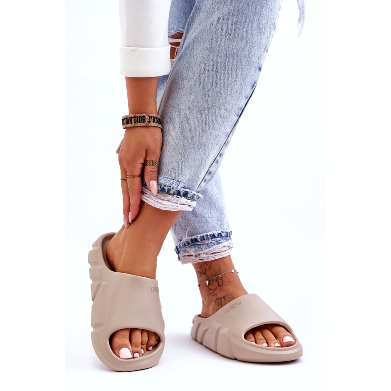 Lättviktiga Big Star Foam Tofflor för kvinnor LL274593 Beige 4