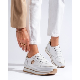 Vita plattformsskor i läder från Shelovet 1