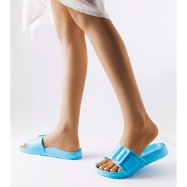 Blå gummireglage med spänne från Nelm 2