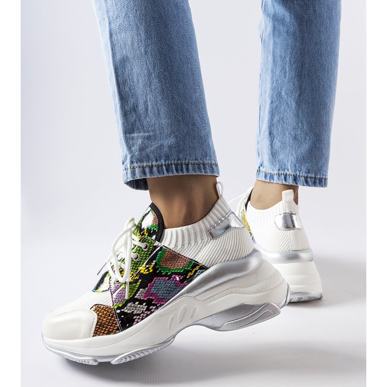 Vita sneakers med djuraccent från Filiberto 1