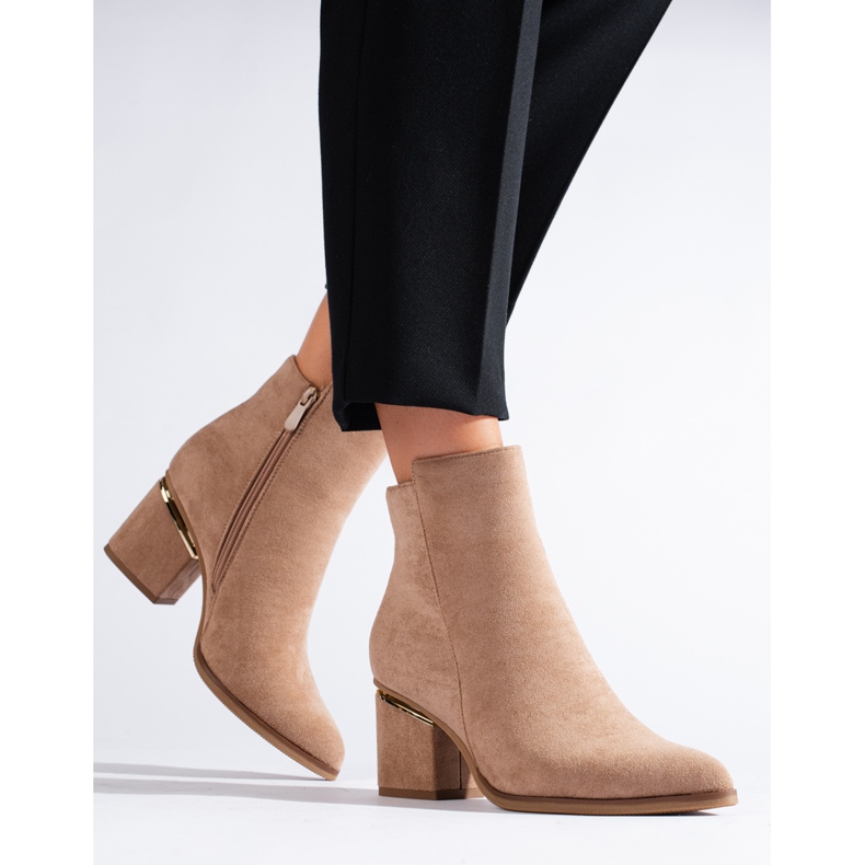 Ankelboots i beige mocka från Shelovet 1