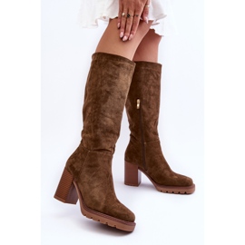 FJ1 Virdana Olive Stövlar i mocka med massiva klackar grön 2