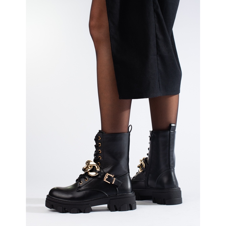 Diamantique Svarta påsar på plattformen 2