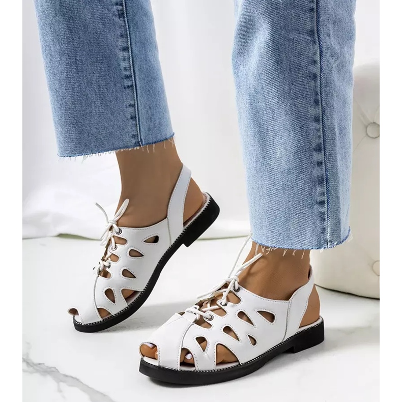 Vlis vita bundna sandaler 1