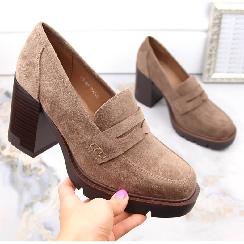 Damskor i mocka på hög klack och plattform, beige Vinceza 58105 1