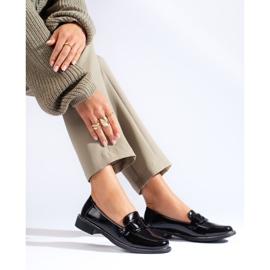 Svartlackerade Shelovet damskor 1