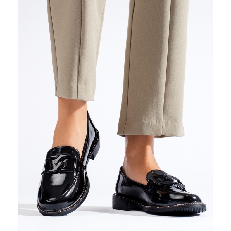 Svartlackerade Shelovet damskor 2