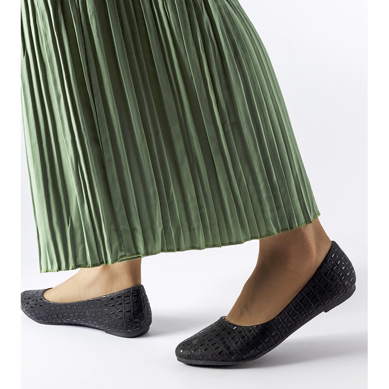 Svarta ballerinor med Natalino-prägling 1