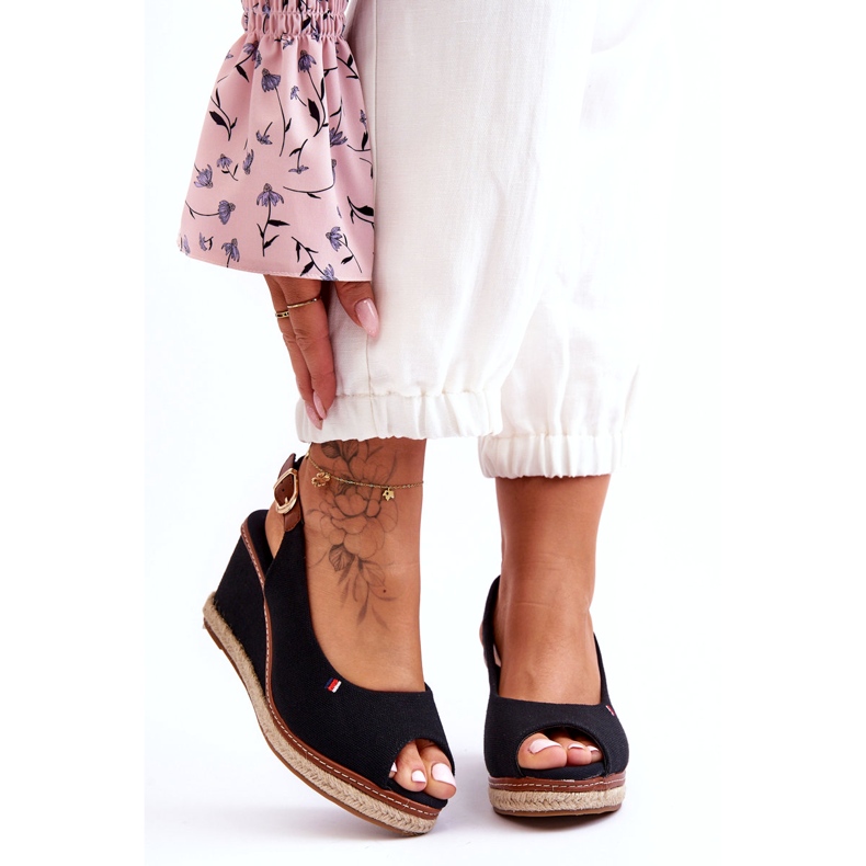 Klassiska sandaler för damer Svart Katie 4