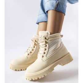 Beige isolerade damstövlar från Foca 1