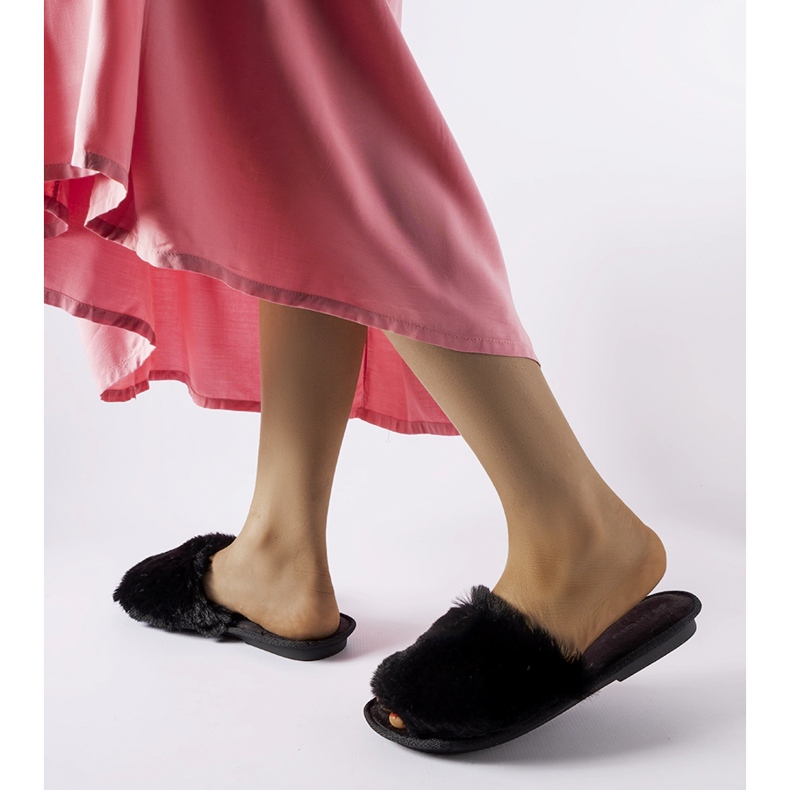 Inblu Giacomo svarta tofflor med päls 2