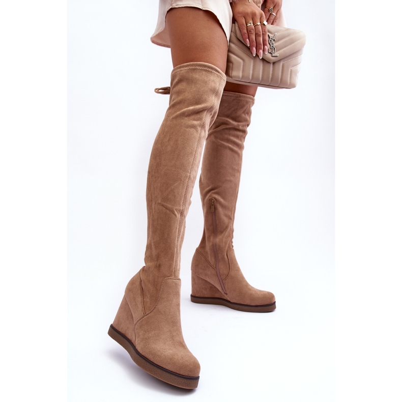 Beige Mephal mocka over-the-knee boots med kilar 2