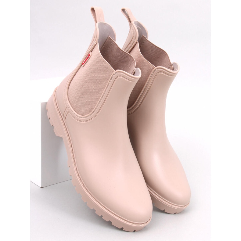 Braun Beige Chelsea Boots 1