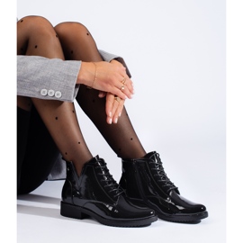 Vinceza patentsvarta ankelboots med snörning 2