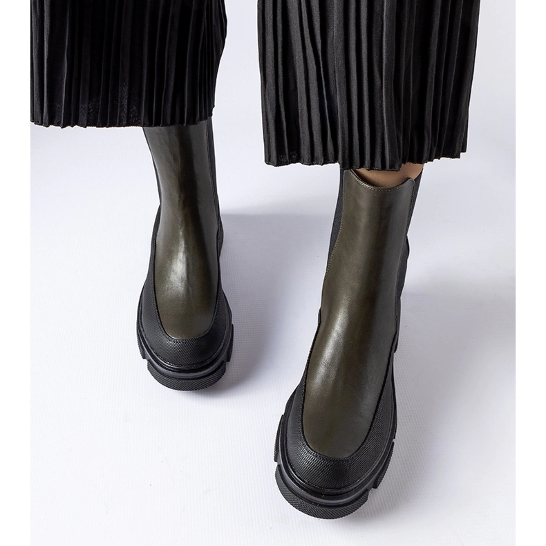 Gröna och svarta slip-on ankelboots från Faisal 1