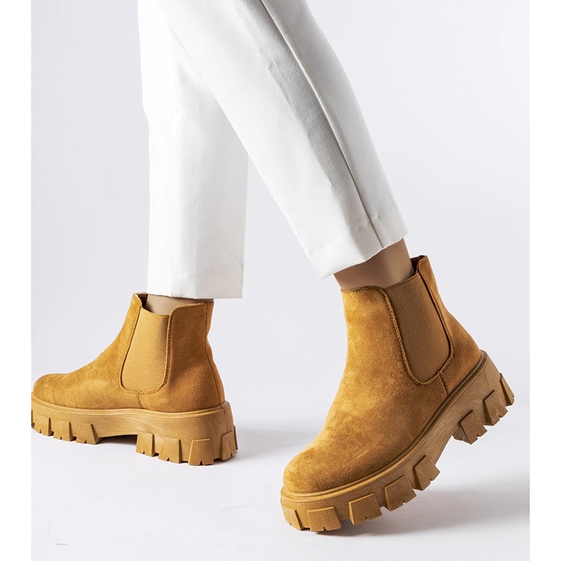 Ljusbruna ankelstövlar för kvinnor från Mooca 1