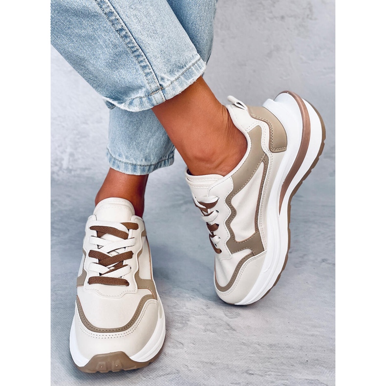Ekani Beige sneakers 2