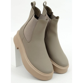 Chelsea boots på en tjock Laos Green sula grön 1