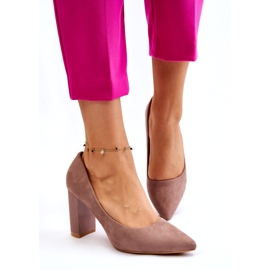 Seastar Pumps i mocka med fashionabla beige höga klackar 2