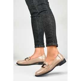 Patentbeige damskor svart 2