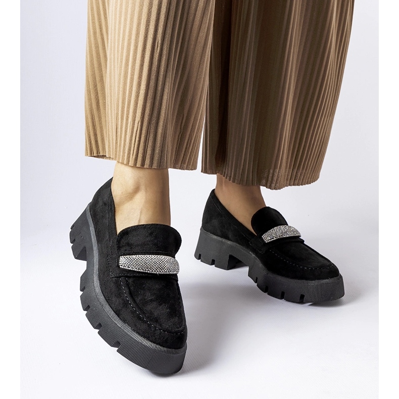 Svarta mockasiner med en massiv Macario-sula 1