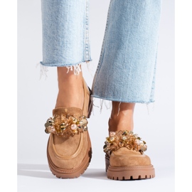 Loafers i beige mocka för kvinnor från Shelovet 1