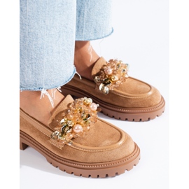 Loafers i beige mocka för kvinnor från Shelovet 2