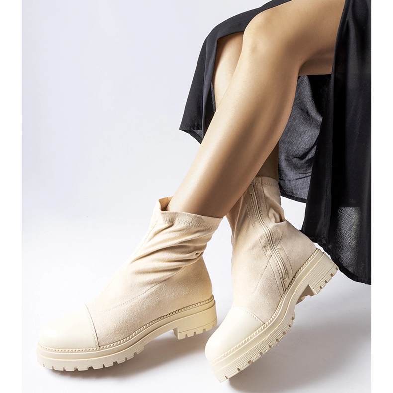 Beiga sockstövlar i ekomocka från Cigliano beige 1