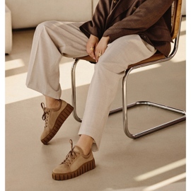 Marco Shoes Ökande sneakers med tjockare botten beige 1