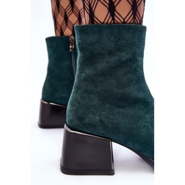 Stövlar i mocka på ett massivt block S.Barski MR870-70 Grön 1