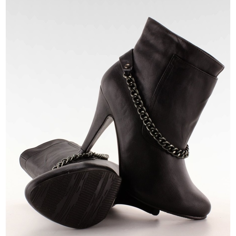 Kedjestövlar 2010-3 Svarta 1