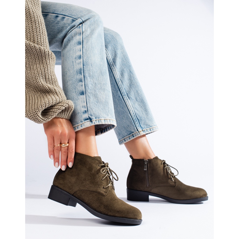 Shelovet gröna stövlar med snörning i mocka 2