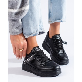 Svarta Shelovet platåsneakers 1