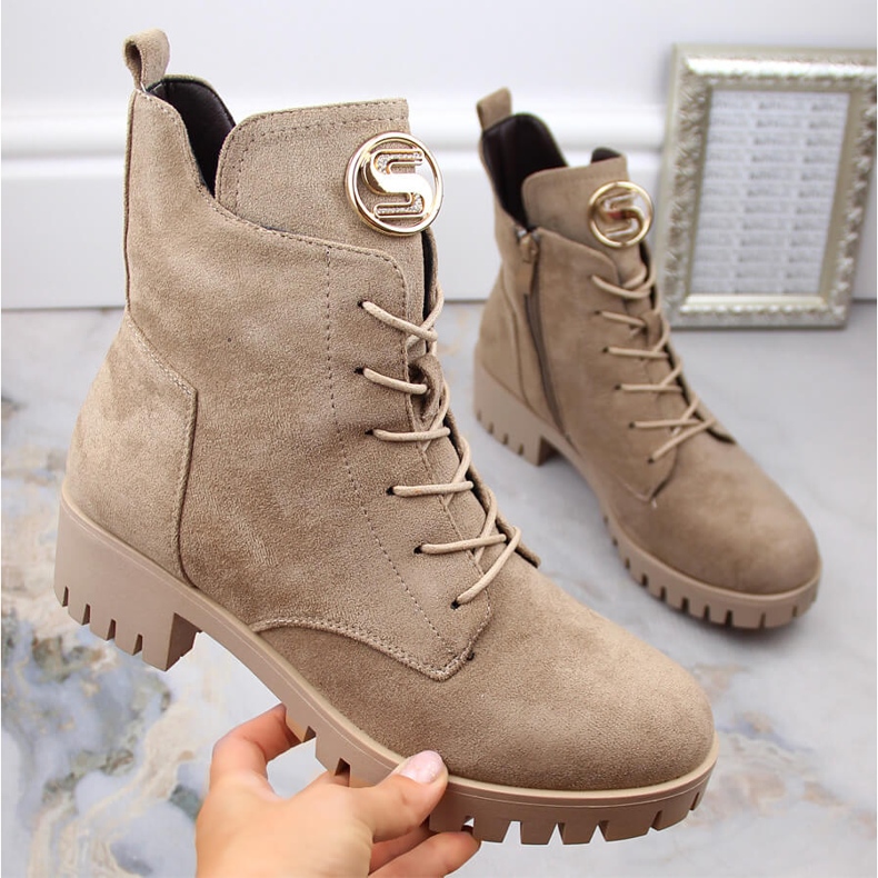 M. DASZYŃSKI Mockastövlar på hög klack och plattform, isolerad beige M.Daszyński MR1813-38 2