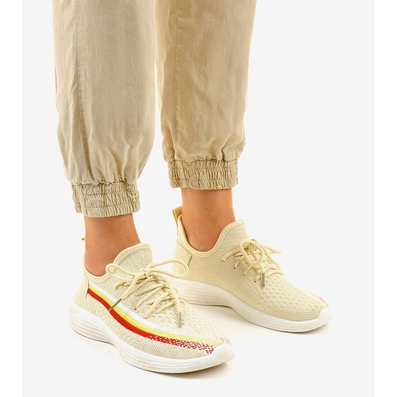 HB-48 beige sportskor 1