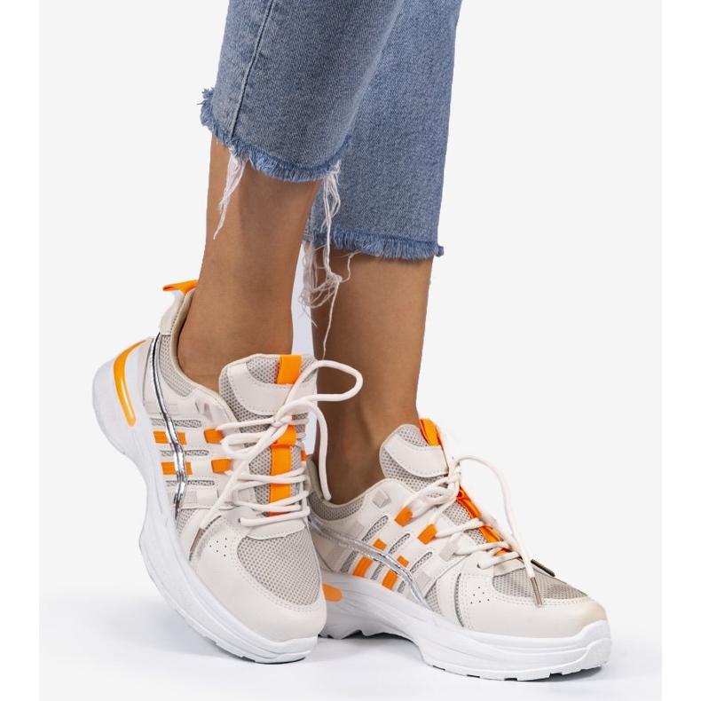 Beige och orange sportskor C9288 1
