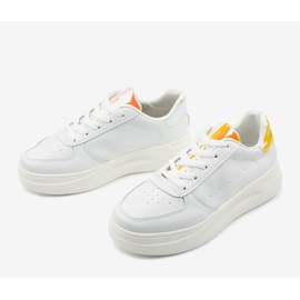 Vita blanka sneakers LLQ205-17 gyllene 1